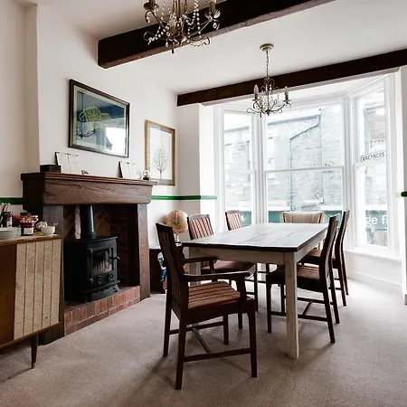 Honister House Bed & Breakfast *